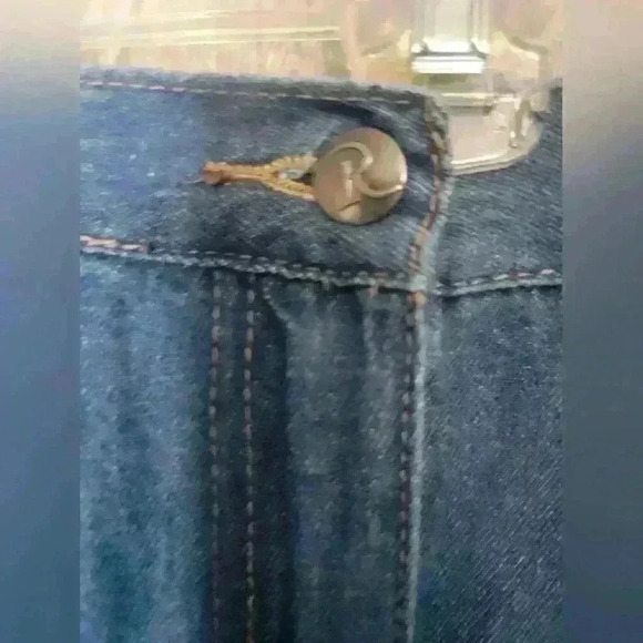 Women's Romans jean skirt size 22W. - Picture 2 of 4